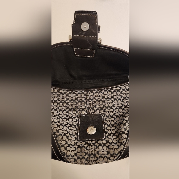 Coach Small Vintage Soho Bag - Picture 5 of 7